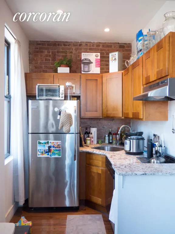 New York City Real Estate | View 347 Hoyt Street, 3R | room 1 | View 2