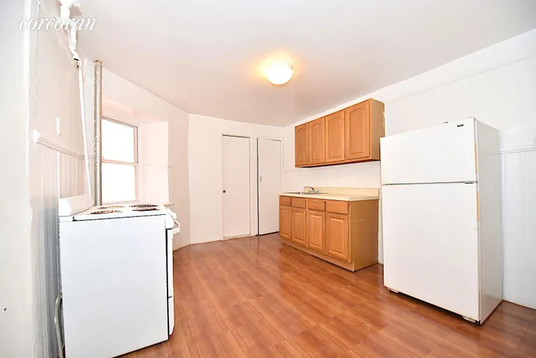 New York City Real Estate | View 186 Franklin Street, C1 | room 7 | View 8