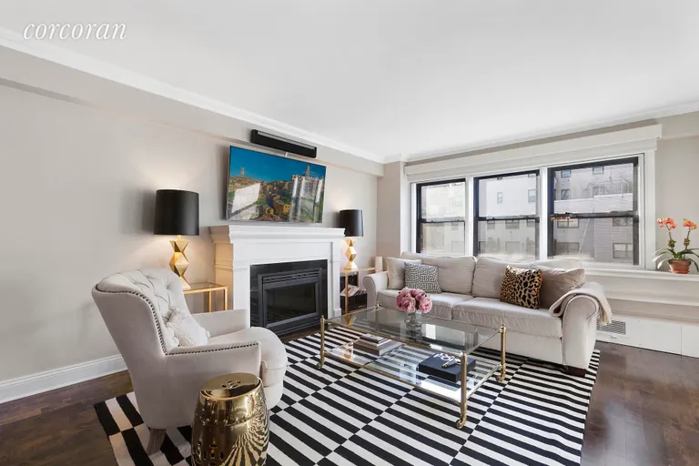 New York City Real Estate | View 411 East 57th Street, PHA | 2 Beds, 2 Baths | View 1