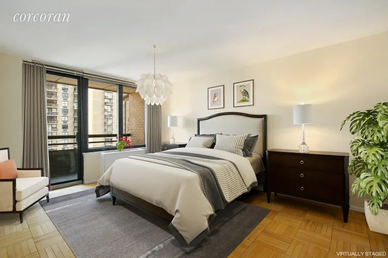 New York City Real Estate | View 330 East 38th Street, 25F | room 1 | View 2