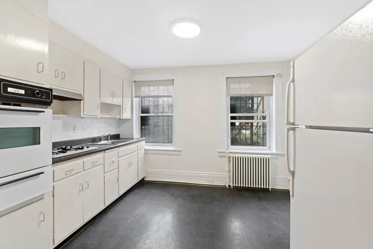 New York City Real Estate | View 356 16th Street, 1 | 3 | View 3
