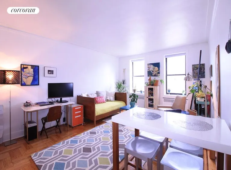 New York City Real Estate | View 240 Ocean Parkway, 2D | room 1 | View 2