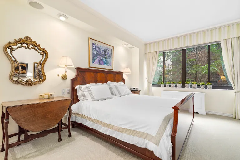 New York City Real Estate | View 350 East 72nd Street, 5B | 4 | View 5