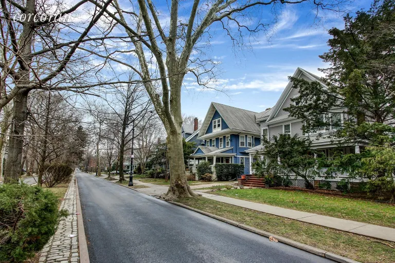 New York City Real Estate | View 654 East 17th Street | ...all the charm of beautiful Ditmas Park | View 11