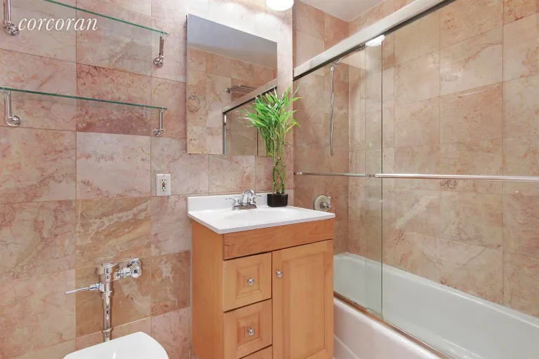 New York City Real Estate | View 415 West 57th Street, 4B | Bathroom | View 5