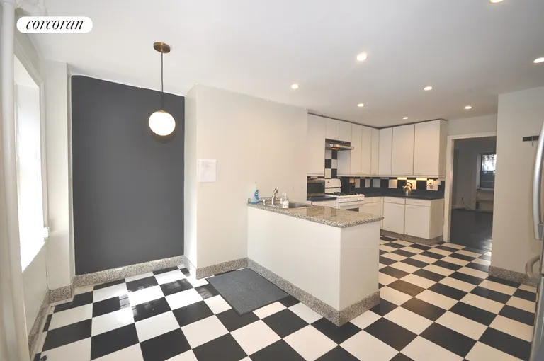 New York City Real Estate | View 266 Dean Street, 1/2 | 2 Beds, 1 Bath | View 1