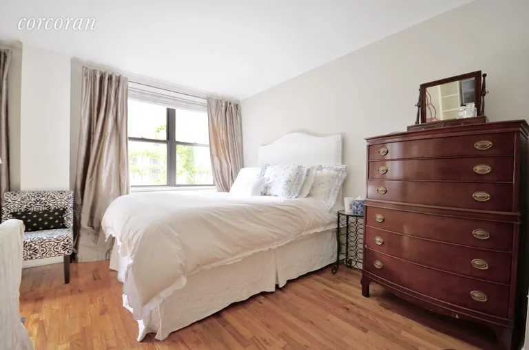 New York City Real Estate | View 222 East 75th Street, 3F | room 2 | View 3