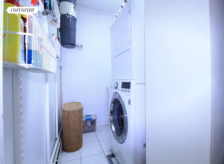 New York City Real Estate | View 238A Franklin Avenue, 3B | Laundry Room | View 8