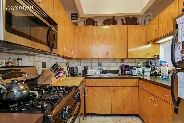 New York City Real Estate | View 161 Remsen Street, 2C | room 2 | View 3