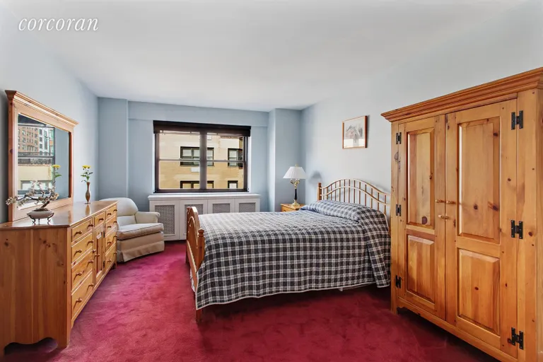 New York City Real Estate | View 176 East 77th Street, 10C | Bedroom | View 3