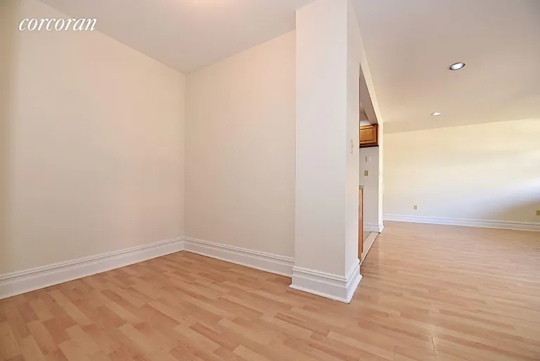 New York City Real Estate | View 19-19 24th Avenue, 307R | room 6 | View 7