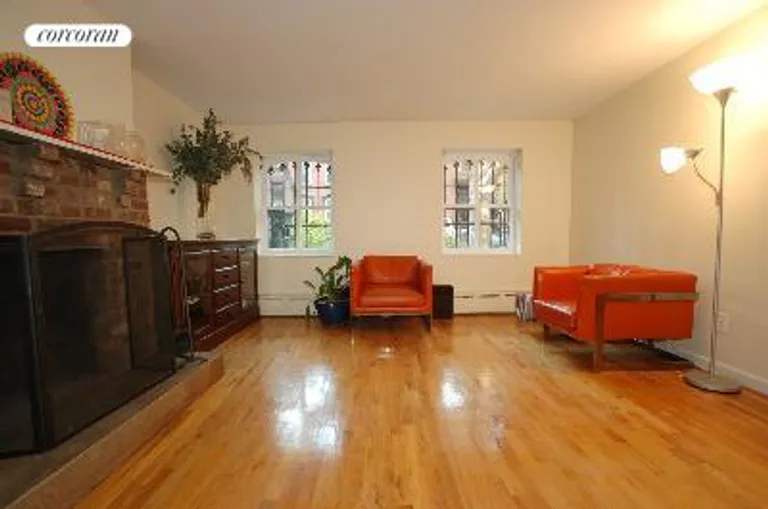 New York City Real Estate | View 345 Adelphi Street, 1 | room 2 | View 3