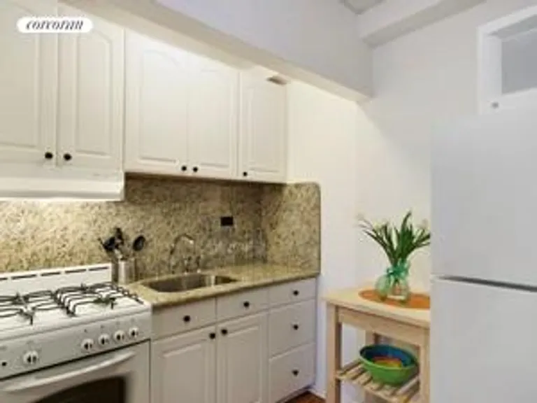 New York City Real Estate | View 191 Willoughby Street, 16E | room 2 | View 3