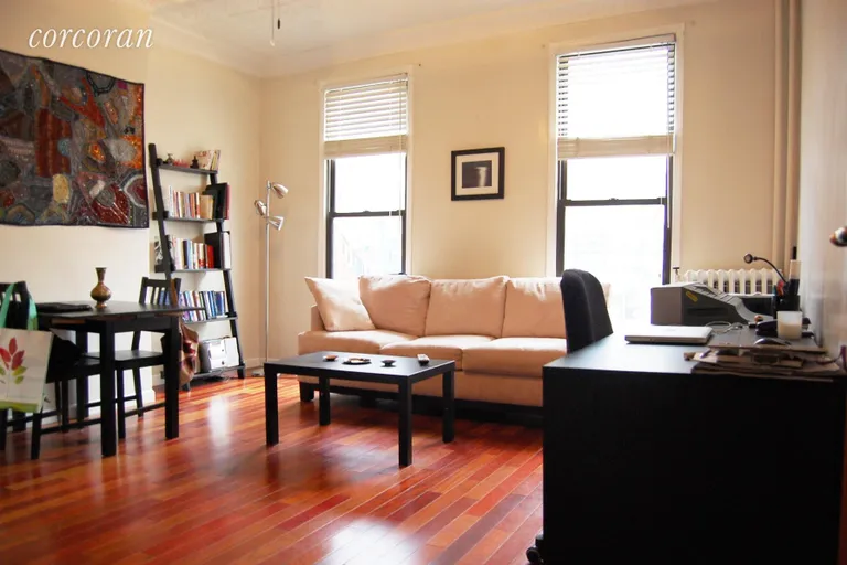 New York City Real Estate | View 99 Clermont Avenue, 1 | Spacious Living Room | View 2