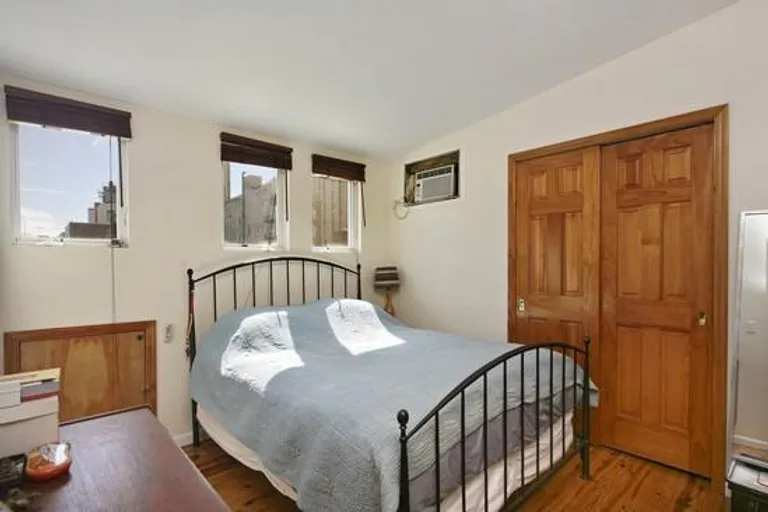 New York City Real Estate | View 67 Willow Street, 5 | room 2 | View 3