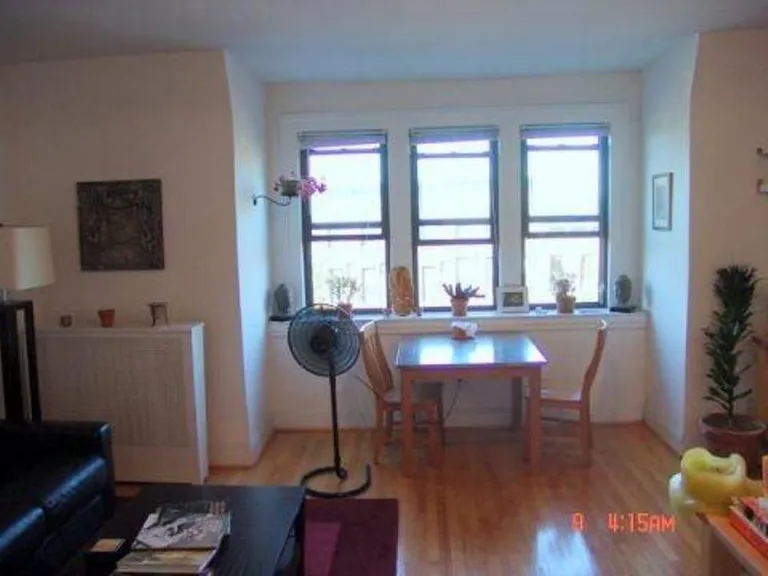 New York City Real Estate | View 386 9th Street, 4 | 3 Beds, 2 Baths | View 1