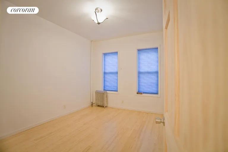 New York City Real Estate | View 40 Louisa Street, 1 | room 2 | View 3