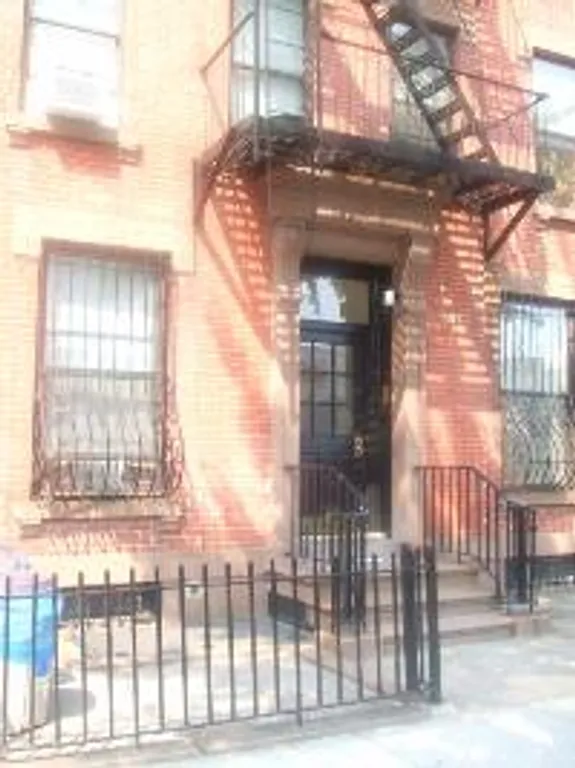New York City Real Estate | View 581 Warren Street, 4L | 1 Bed, 1 Bath | View 1