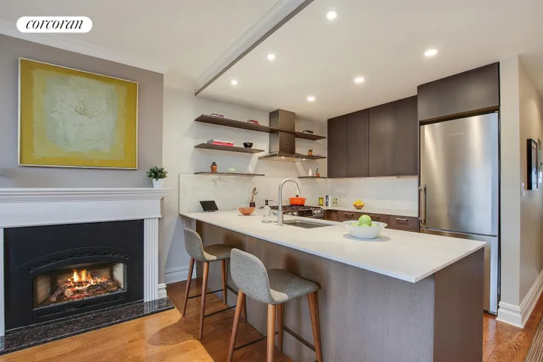 New York City Real Estate | View 217 Lafayette Avenue, 4 | 2 Beds, 2 Baths | View 1