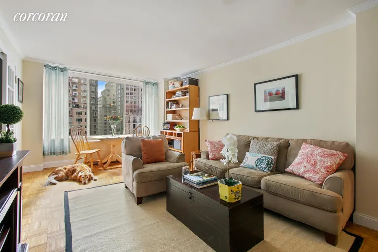 New York City Real Estate | View 61 West 62Nd Street, 6D | Living Room/Dining Room | View 3