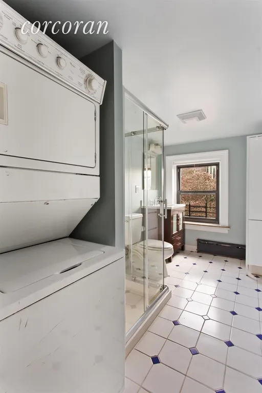 New York City Real Estate | View 688 Carroll Street, 2 | Bathroom | View 8
