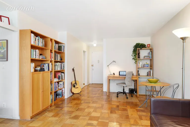 New York City Real Estate | View 170 West End Avenue, 15C | Living Room | View 2