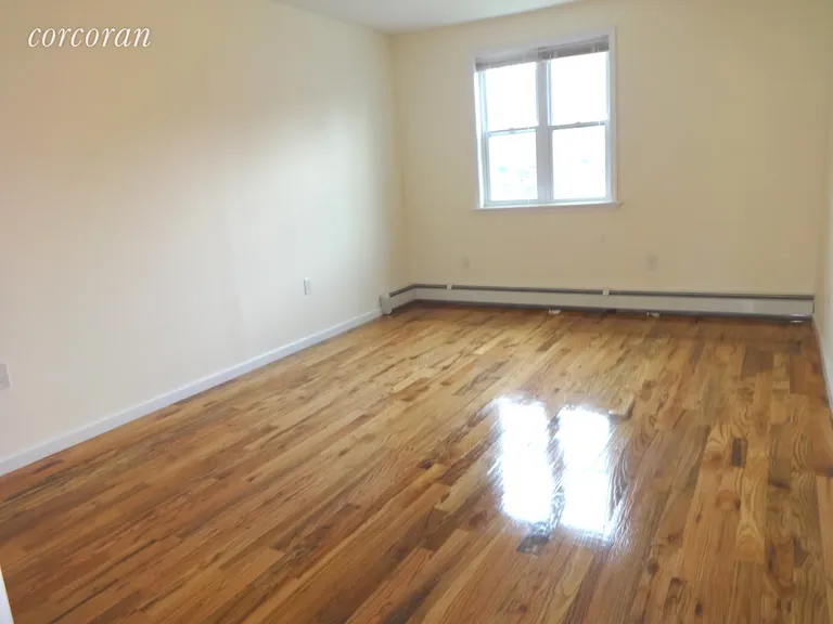 New York City Real Estate | View 2340 Matthews Avenue, 2 | Master Bedroom | View 8