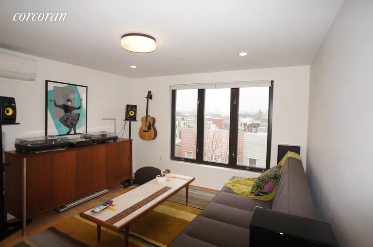 New York City Real Estate | View 292 Manhattan Avenue, 5 | room 4 | View 5