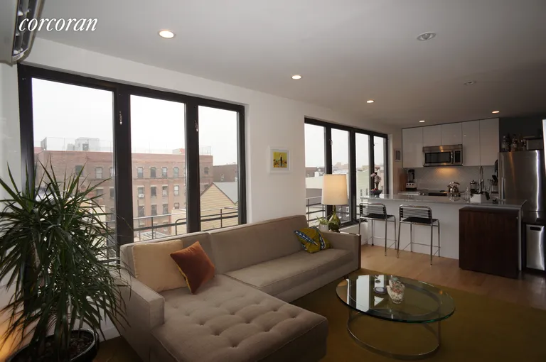 New York City Real Estate | View 292 Manhattan Avenue, 5 | room 1 | View 2