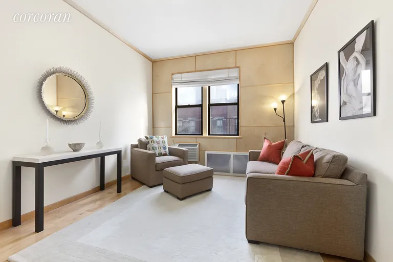 New York City Real Estate | View 509 East 88th Street, 5B | Spacious Living Area | View 2