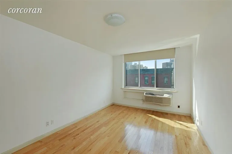 New York City Real Estate | View 1635 Lexington Avenue, 5E | room 3 | View 4