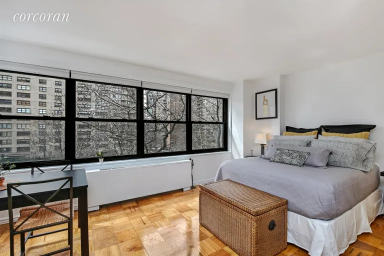 New York City Real Estate | View 180 West End Avenue, 4J | Bedroom | View 11