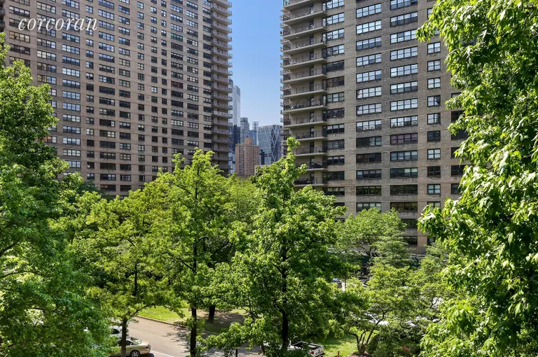 New York City Real Estate | View 180 West End Avenue, 4J | 1 Bath | View 1