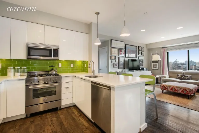 New York City Real Estate | View 100 Congress Street, 502 | Luxurious open kitchen | View 2