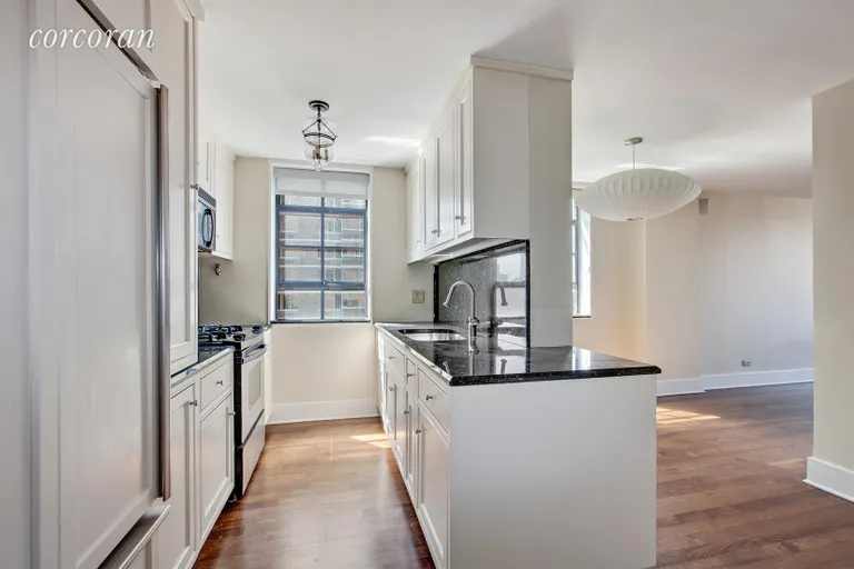New York City Real Estate | View 200 East 90th Street, 23FG | Kitchen | View 4