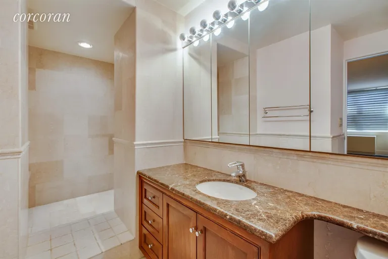 New York City Real Estate | View 200 East 90th Street, 23FG | Bathroom | View 6