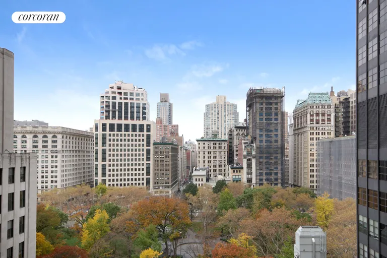 New York City Real Estate | View 45 East 25th Street, 15B | AMAZING OPEN VIEW OF PARK AND WESTERN SKYLINE! | View 3