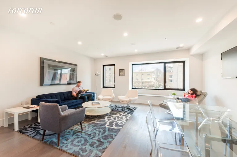 New York City Real Estate | View 162 S Portland Avenue, 3 | 2 Beds, 2 Baths | View 1