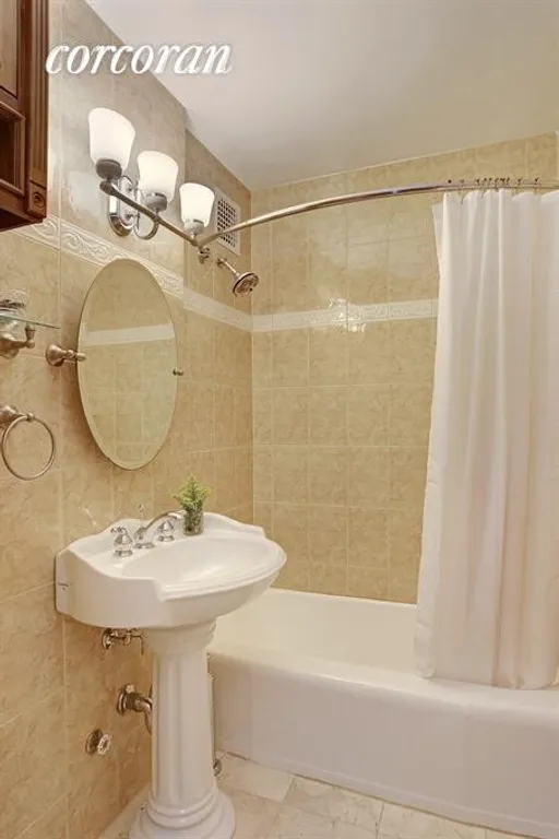 New York City Real Estate | View 820 Ocean Parkway, 722 | Elegant & Immaculate, FullyTiled Bathroom | View 6