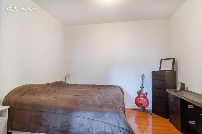 New York City Real Estate | View 165 Franklin Street, 2R | Bedroom currently holds a California King | View 4