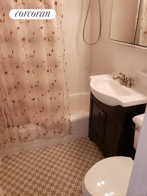 New York City Real Estate | View 303 West 66th Street, 12FW | Bathroom | View 4