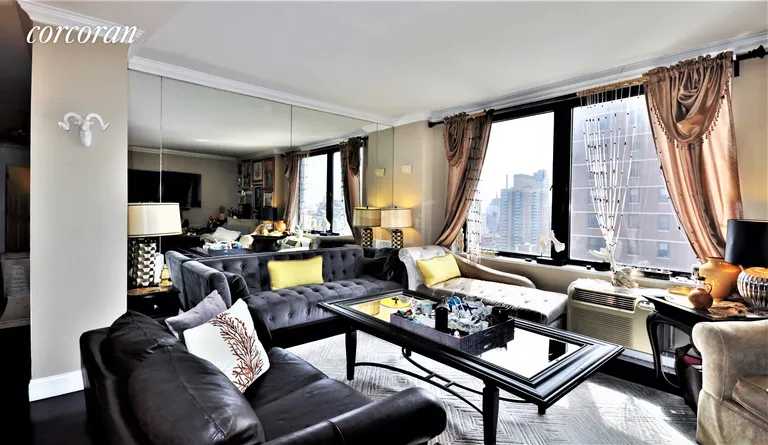 New York City Real Estate | View 1601 Third Avenue, 24A | room 9 | View 10