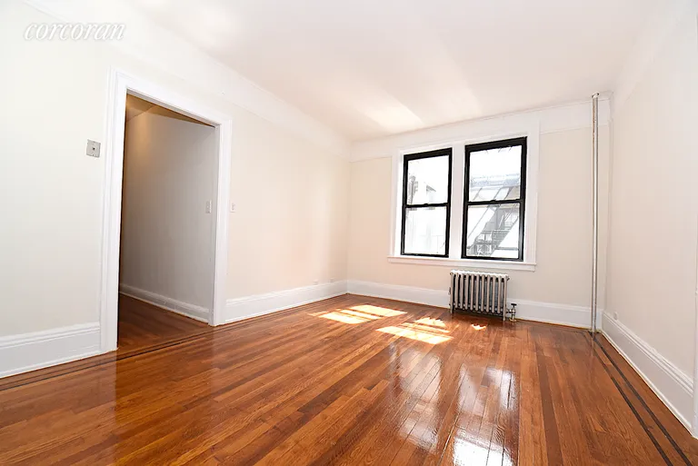 New York City Real Estate | View 25-41 30th Road, 5G | room 2 | View 3