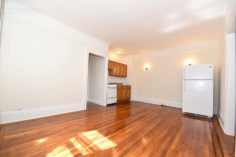 New York City Real Estate | View 25-41 30th Road, 5G | room 1 | View 2