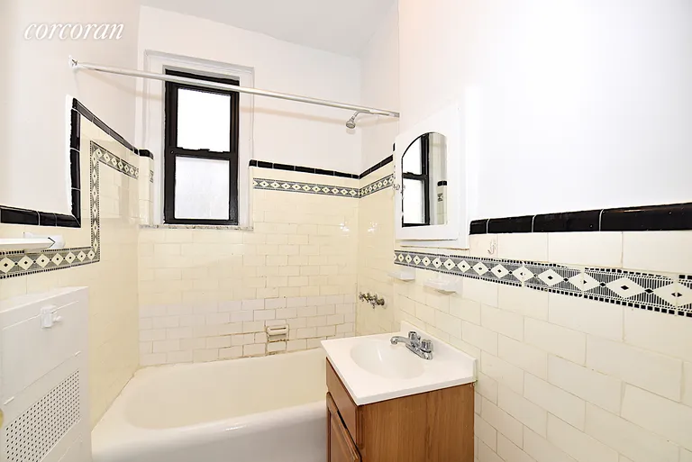 New York City Real Estate | View 25-41 30th Road, 5G | room 6 | View 7