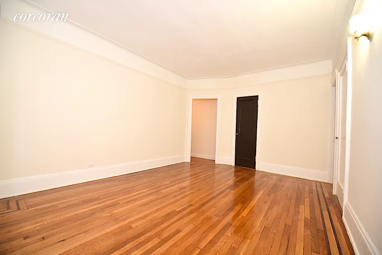 New York City Real Estate | View 25-41 30th Road, 2J | room 3 | View 4