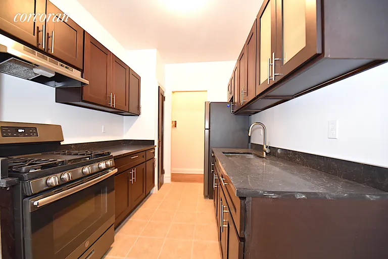 New York City Real Estate | View 25-41 30th Road, 2J | room 1 | View 2