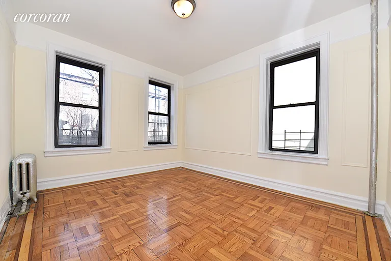 New York City Real Estate | View 31-50 33rd Street, 3A | room 2 | View 3
