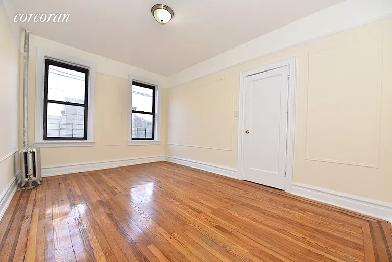 New York City Real Estate | View 31-50 33rd Street, 3A | room 4 | View 5
