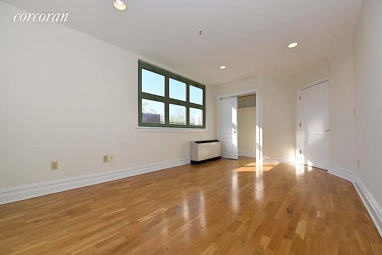 New York City Real Estate | View 19-19 24th Avenue, L506 | room 5 | View 6